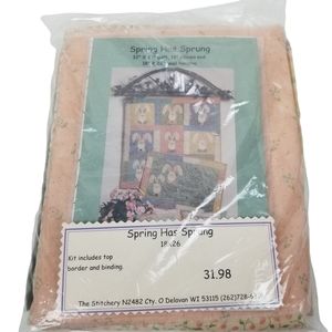 Spring Has Sprung Quilt Wall Hanging NIP